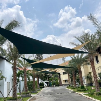 Thi công mái nhựa poly
