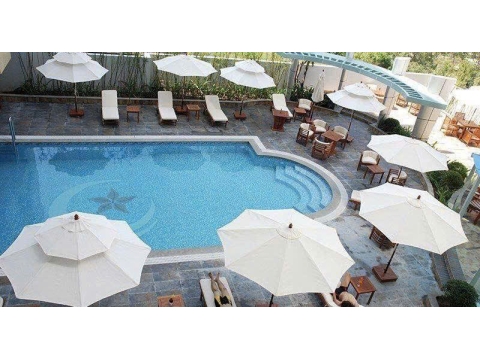 Cung cấp thi công mái che dù che cho hồ bơi