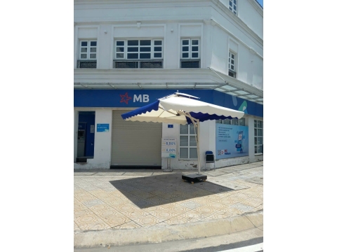 Dù che ngân hàng quân đội MB