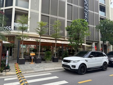  THI CÔNG MÁI CHE CÁNH BUỒN QUẬN 9